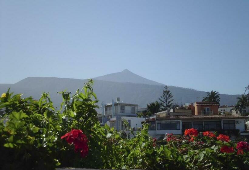 Apartamentos Chinyero