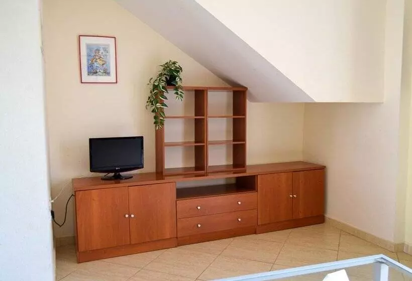 Apartamentos Marcomar 3000