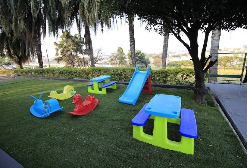 فندق Actuall Convention