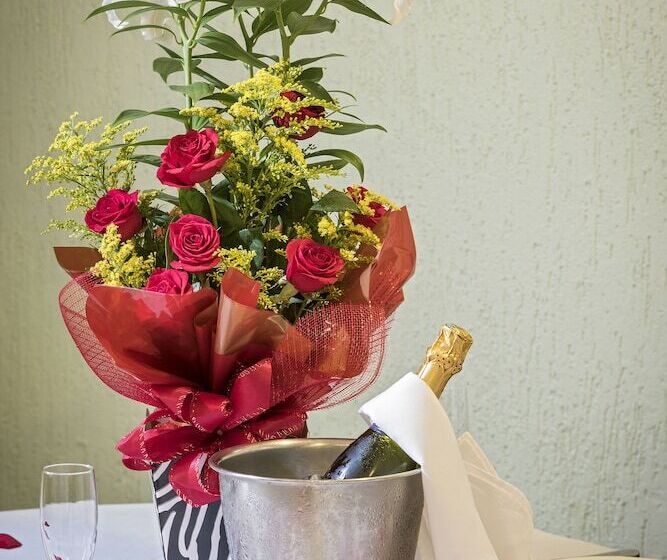 فندق Actuall Convention