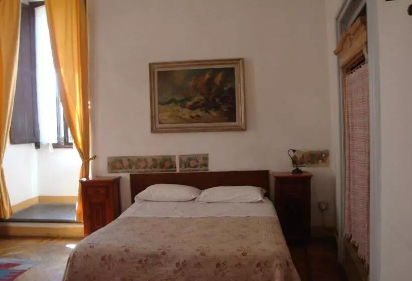ホテル Albergo San Giovanni