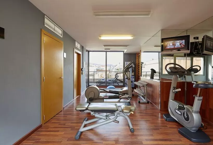 Отель Barcelona Catedral