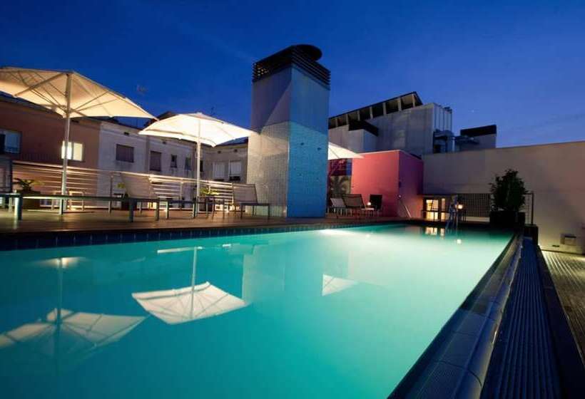 Отель Barcelona Catedral