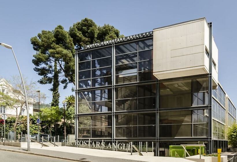 هتل Ikonik Anglí