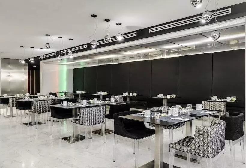 Отель Ikonik Anglí