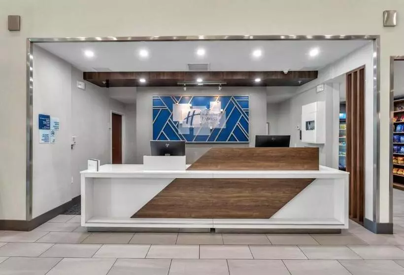 Holiday Inn Express Hotel & Suites El Centro, An Ihg