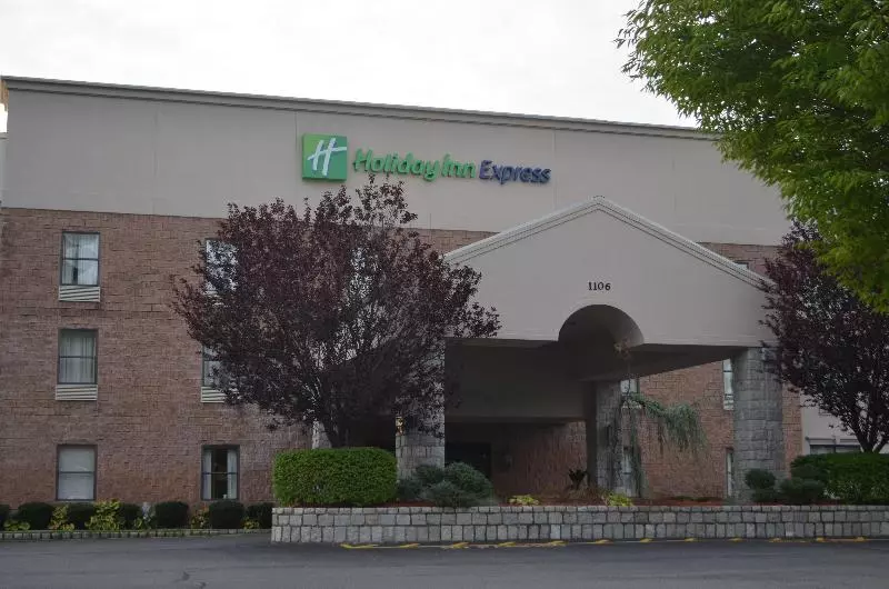 Holiday Inn Express Hotel & Suites West Point Fort Montgomery, An Ihg
