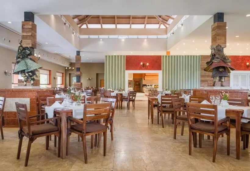 호텔 Iberostar Waves Bahia - All Inclusive