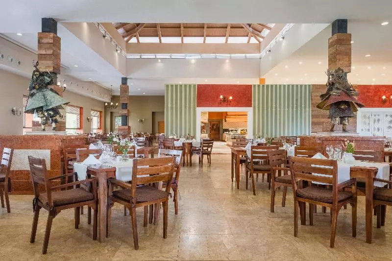 호텔 Iberostar Waves Bahia - All Inclusive