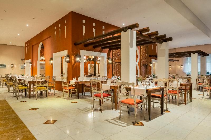 هتل Iberostar Waves Bahia - All Inclusive