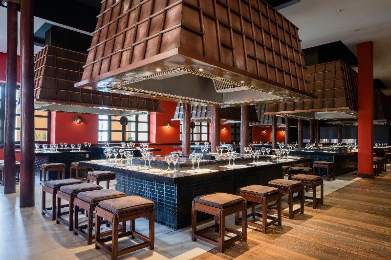 هتل Iberostar Waves Bahia - All Inclusive