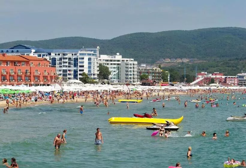 בית מלון כפרי Juli