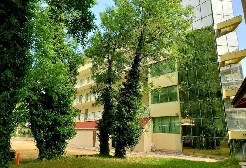 בית מלון כפרי Juli