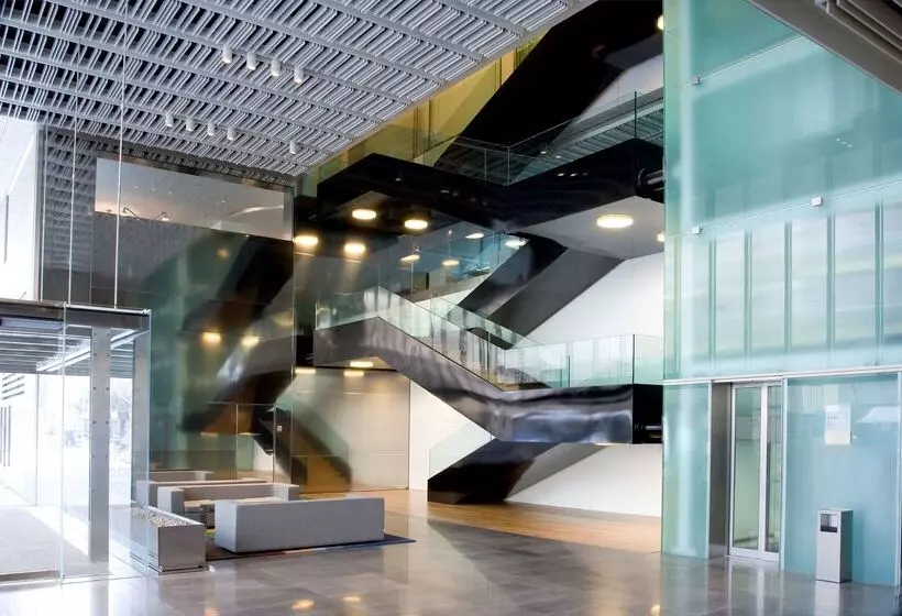 Отель NH Collection Barcelona Constanza