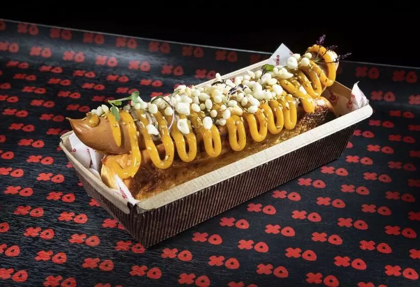 Отель NH Collection Barcelona Constanza