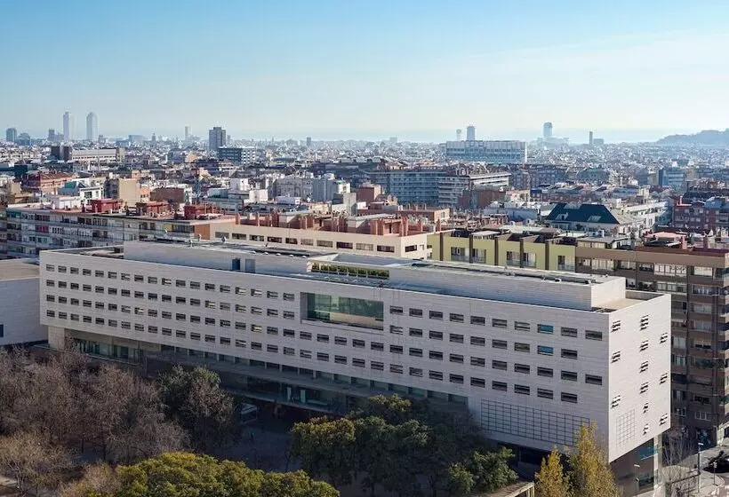 Отель NH Collection Barcelona Constanza