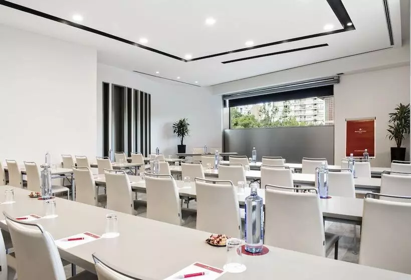 Отель NH Collection Barcelona Constanza