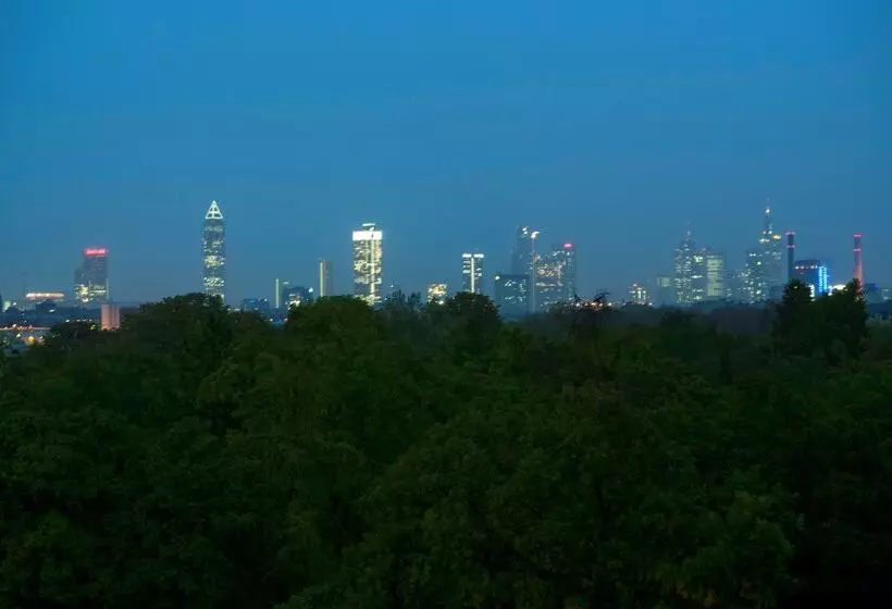 호텔 NH Frankfurt Niederrad