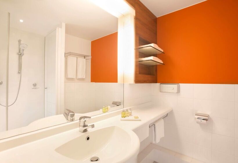 酒店 NH Frankfurt Niederrad