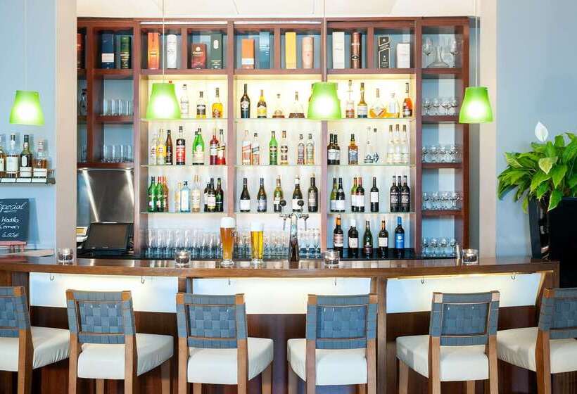 酒店 NH Frankfurt Niederrad