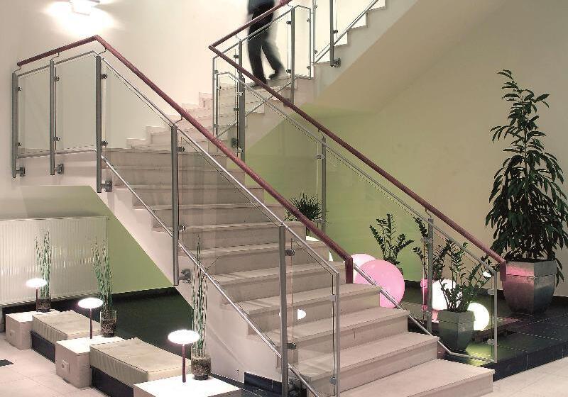 酒店 NH Frankfurt Niederrad