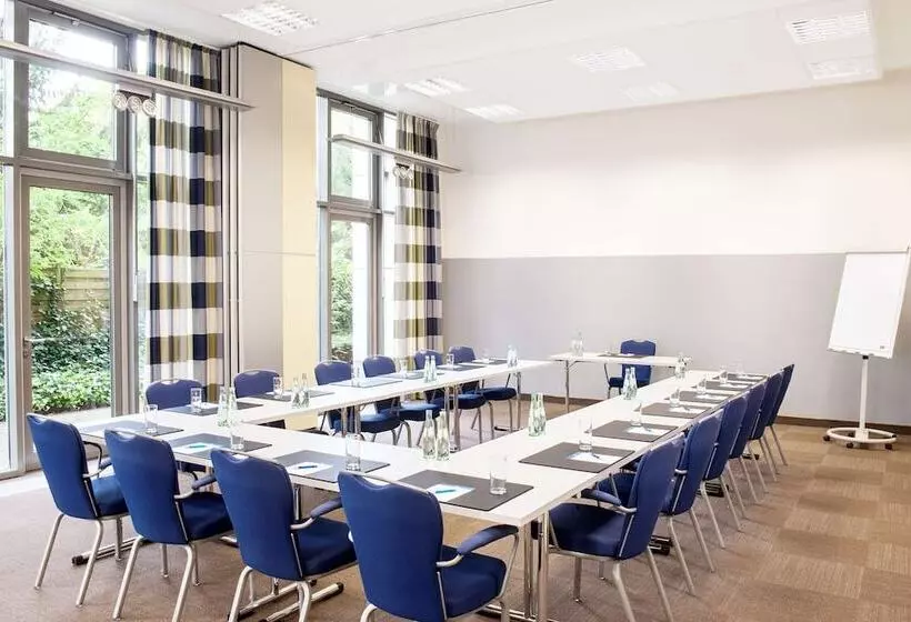 호텔 NH Frankfurt Niederrad