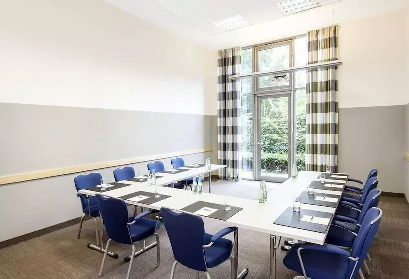 호텔 NH Frankfurt Niederrad