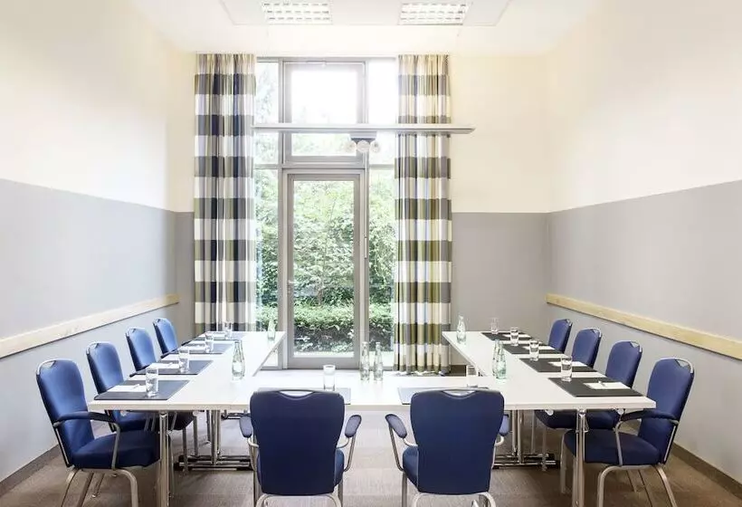 호텔 NH Frankfurt Niederrad