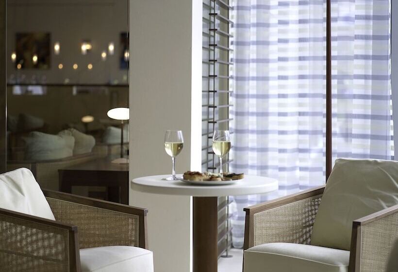 酒店 NH Frankfurt Niederrad