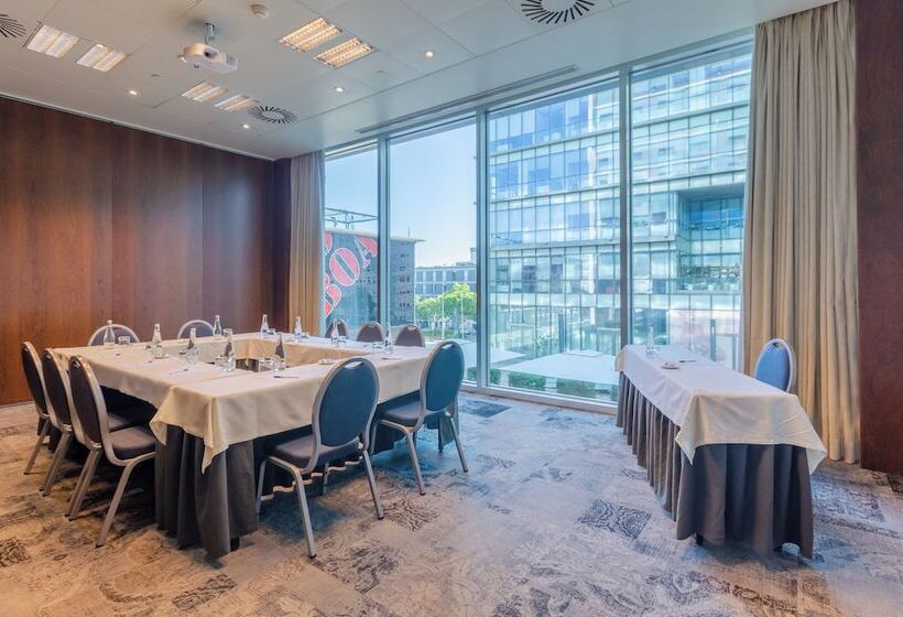 Hotel Olissippo Oriente