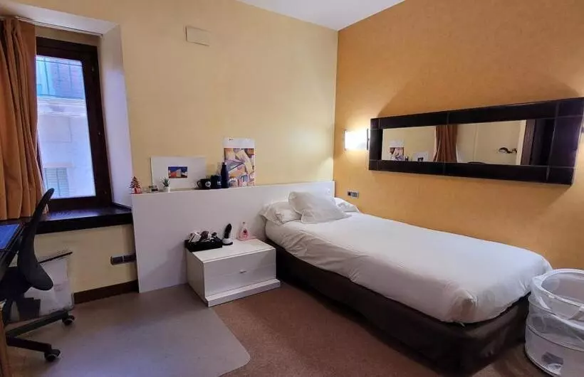 مسافرخانه Palacio San Facundo