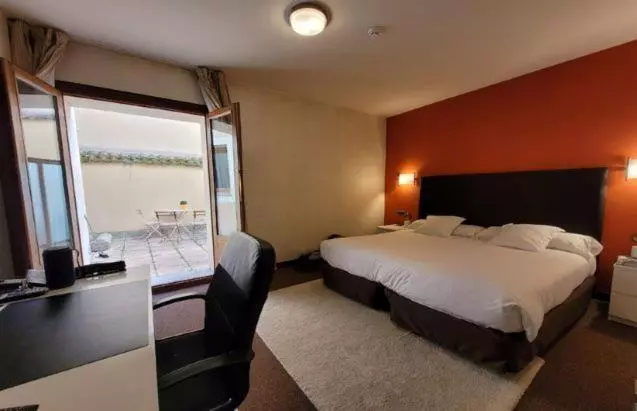 مسافرخانه Palacio San Facundo