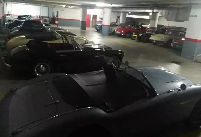 ホテル Pamplona Villava