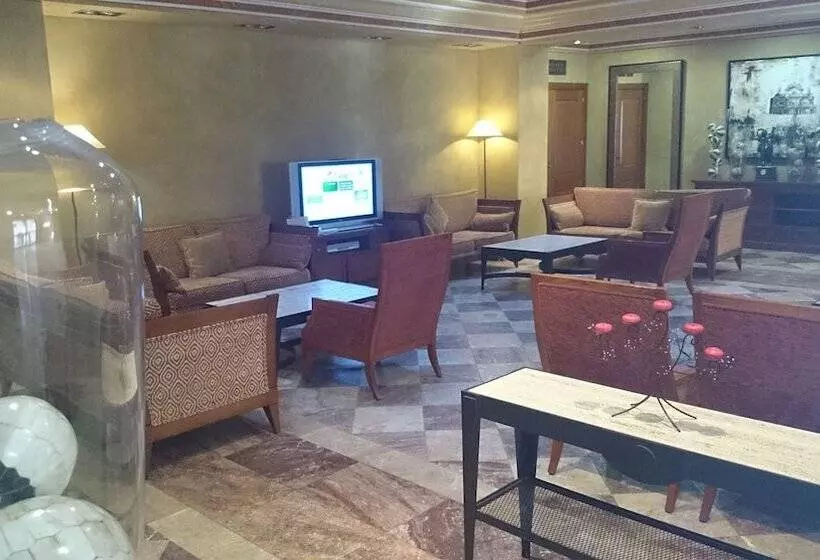 ホテル Pamplona Villava