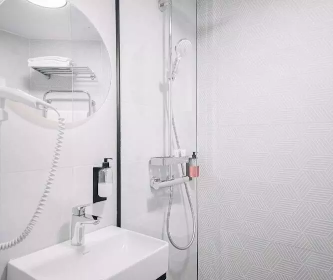 هتل Rija Old Town