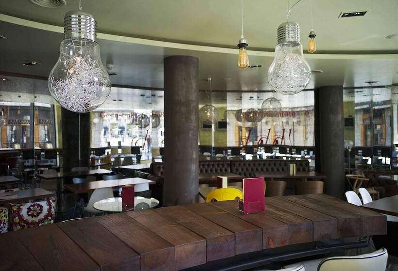 هتل Room Mate Alicia