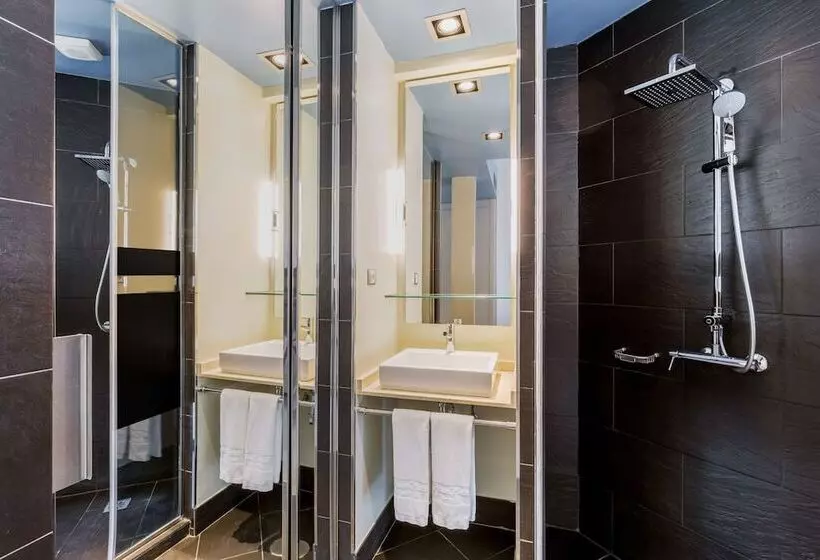 هتل Room Mate Alicia