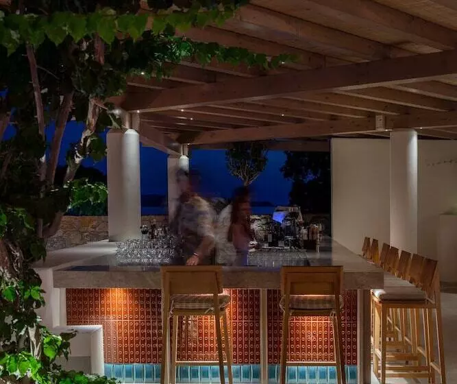 Bill & Coo Mykonos  The Leading Hotels Of The World