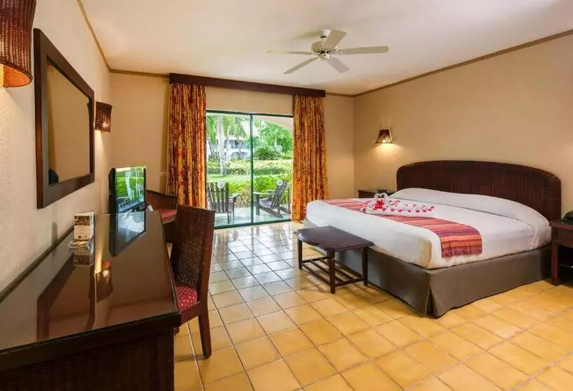 هتل Catalonia Bayahibe - All Inclusive