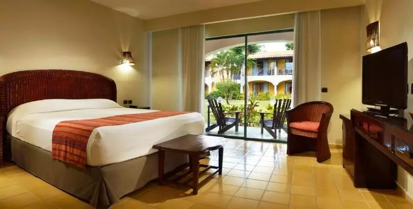 هتل Catalonia Bayahibe - All Inclusive