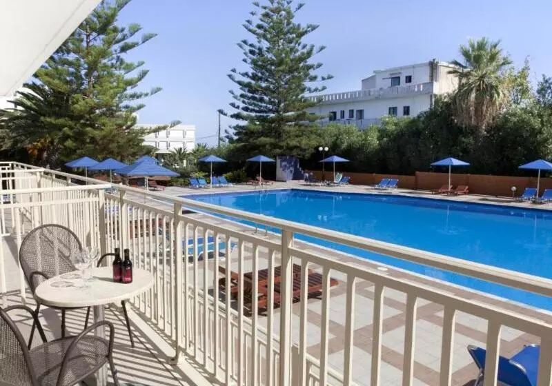 ホテル Chc Marilena