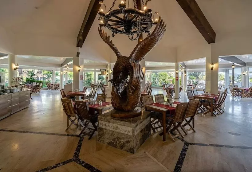 호텔 Golden Beach Resort & Spa