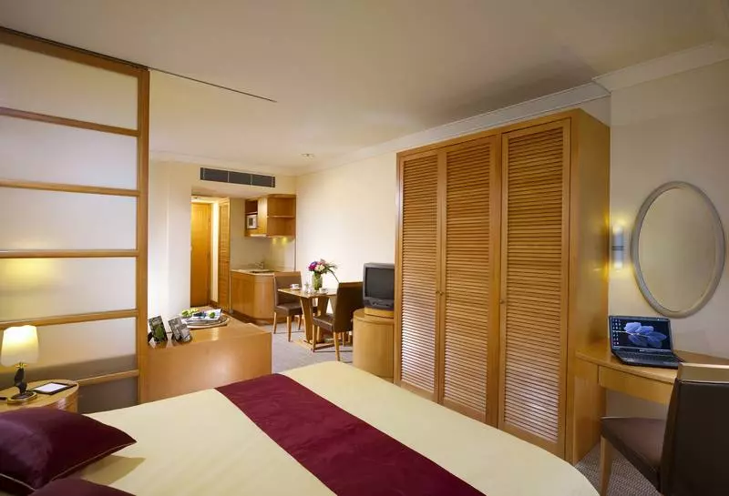 هتل Harbour Plaza Resort City