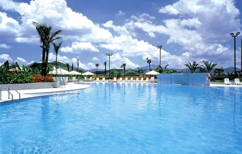 هتل Harbour Plaza Resort City