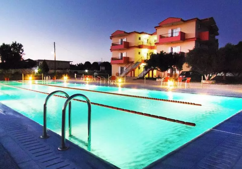 Hotel Nautilus Studios