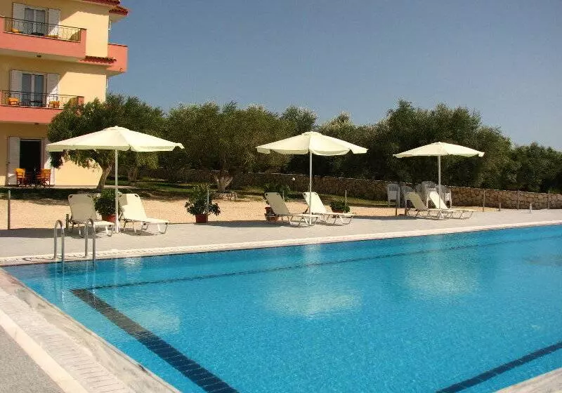 Hotel Nautilus Studios