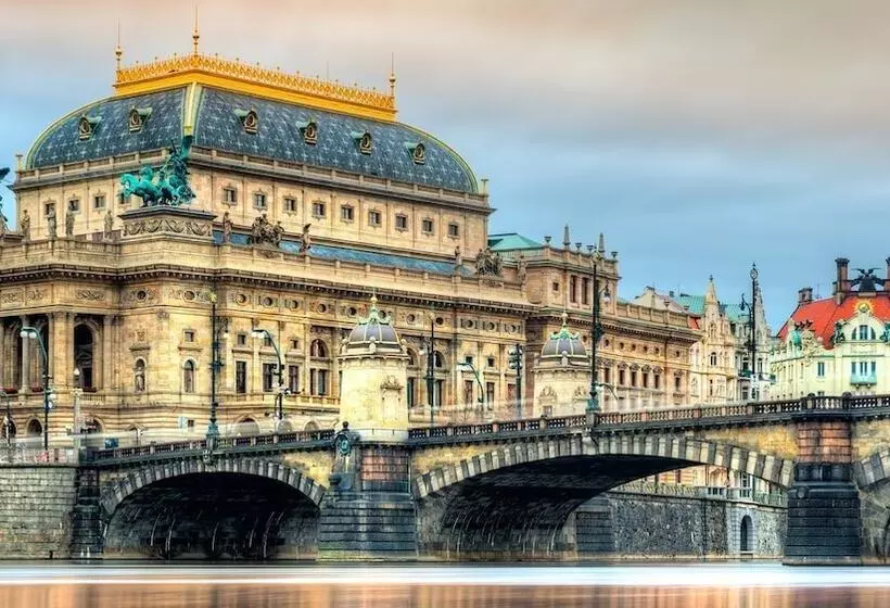 هتل Prague Centre Plaza