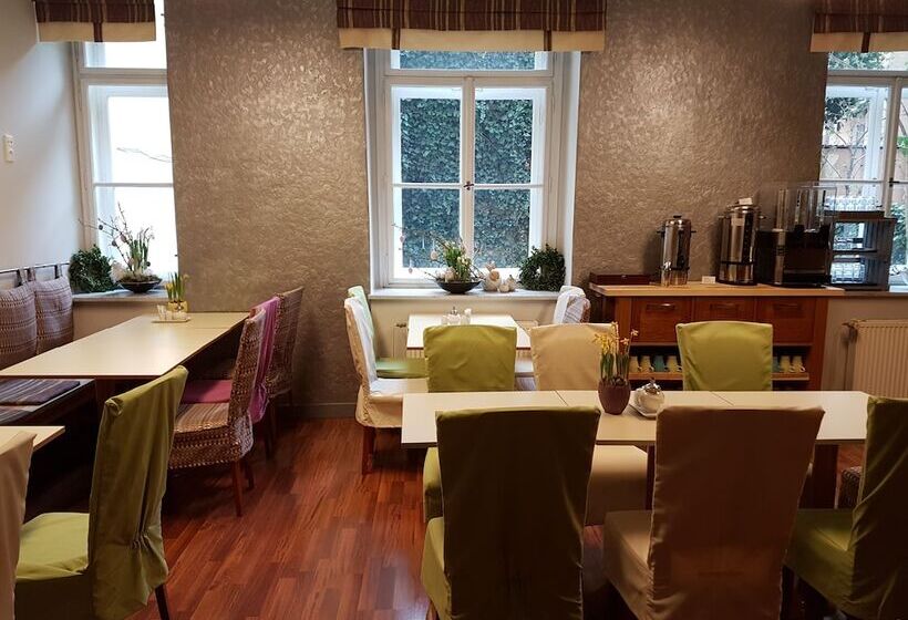 هتل Prague Centre Plaza