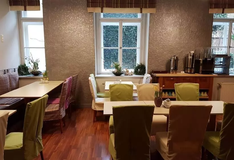 هتل Prague Centre Plaza