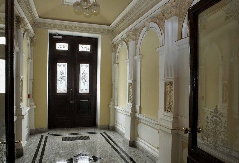 هتل Prague Centre Plaza